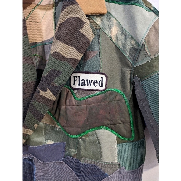 Flawed Double Breasted Lapel Shirt (Chest 39-41″) - Picture 5 of 5